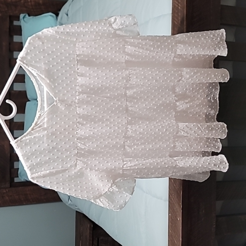 NWT Est. 1946 White/Semi-Transparent Blouse SS Women's Large.
